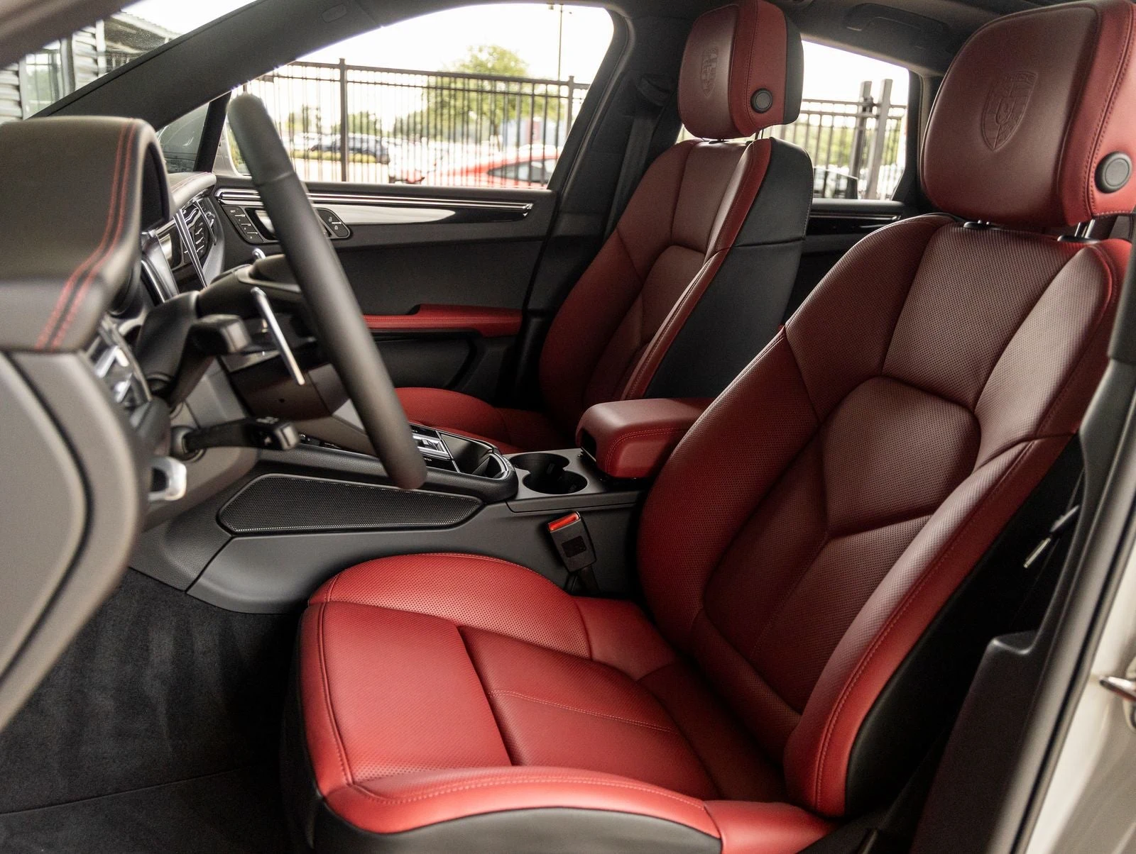 2026 Porsche Macan (95B), 5/20