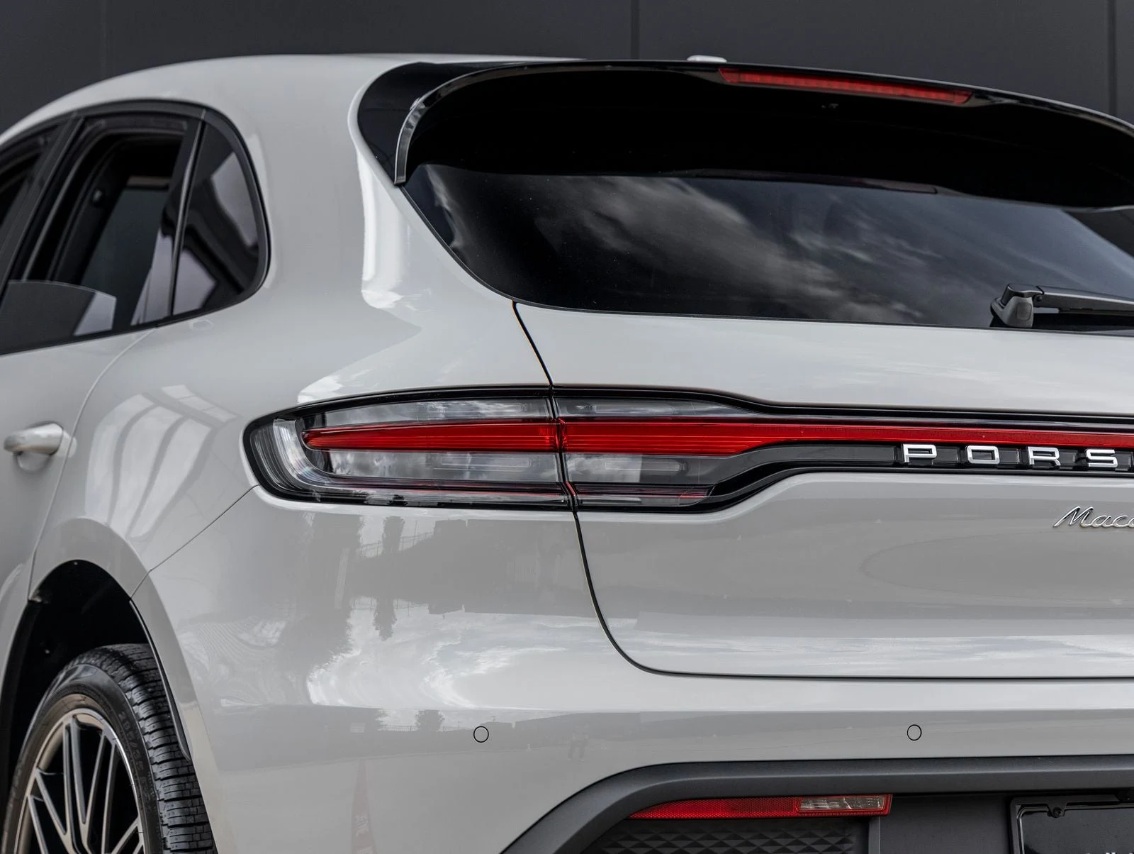 2026 Porsche Macan (95B), 14/20