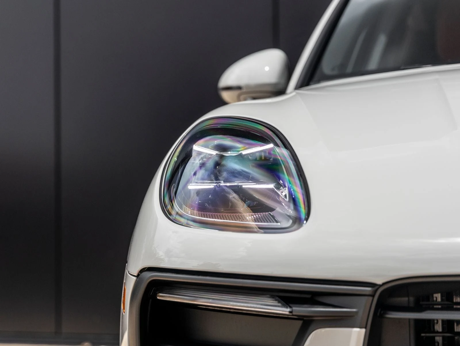2026 Porsche Macan (95B), 18/20