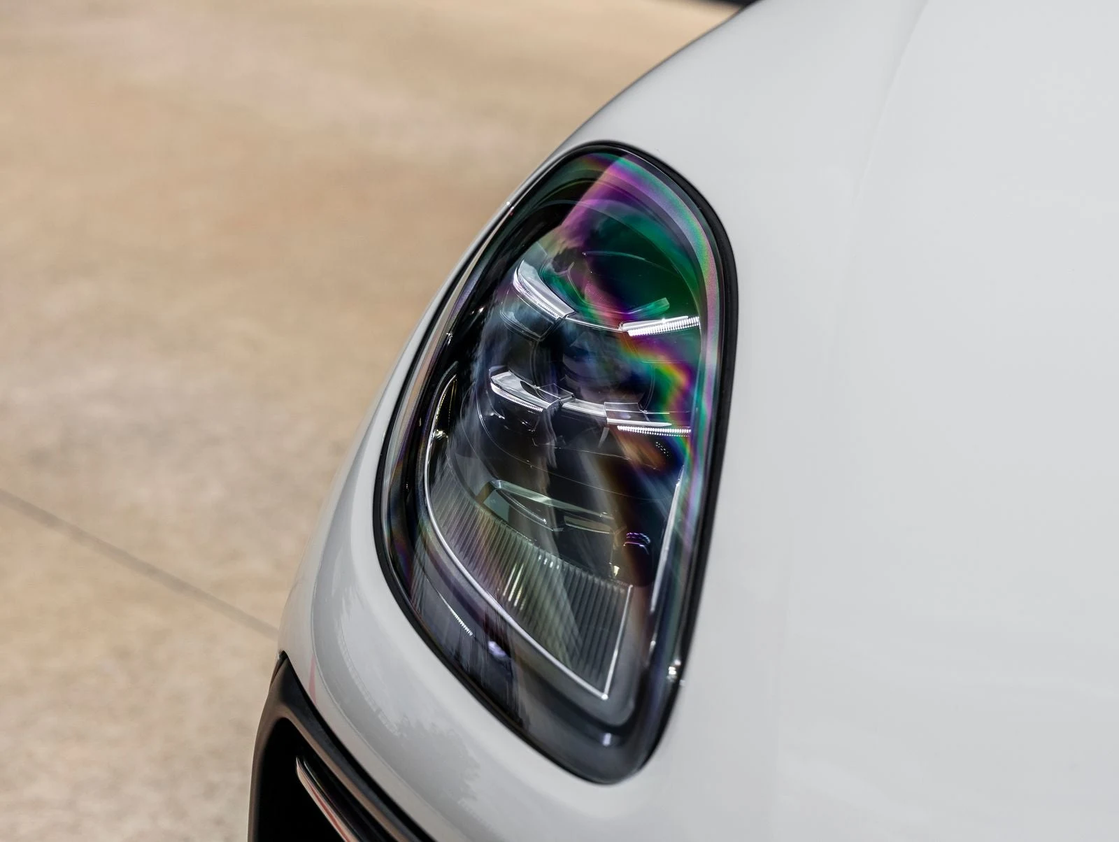 2026 Porsche Macan (95B), 19/20