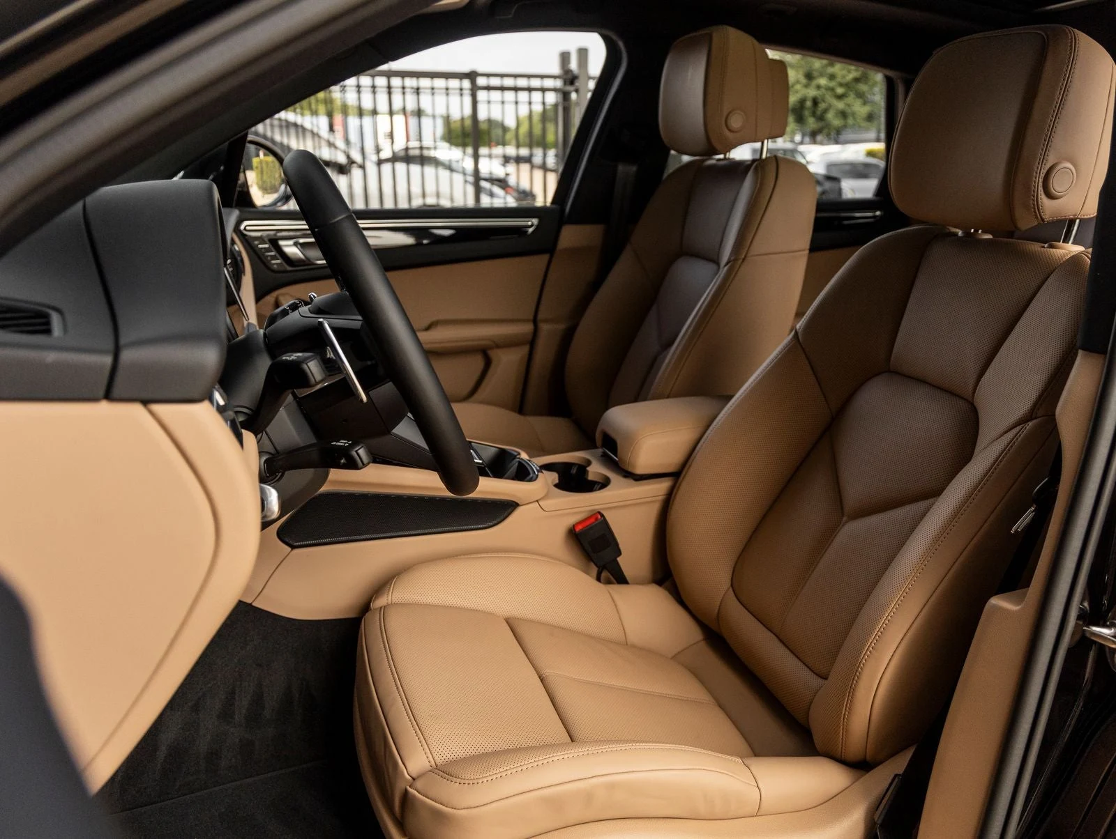2026 Porsche Macan (95B), 5/20