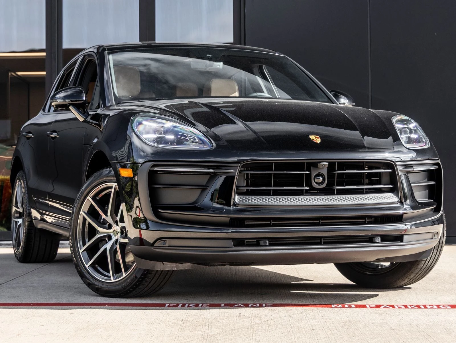 2026 Porsche Macan (95B), 6/20