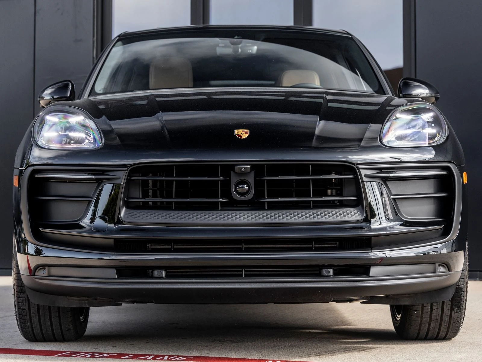 2026 Porsche Macan (95B), 8/20