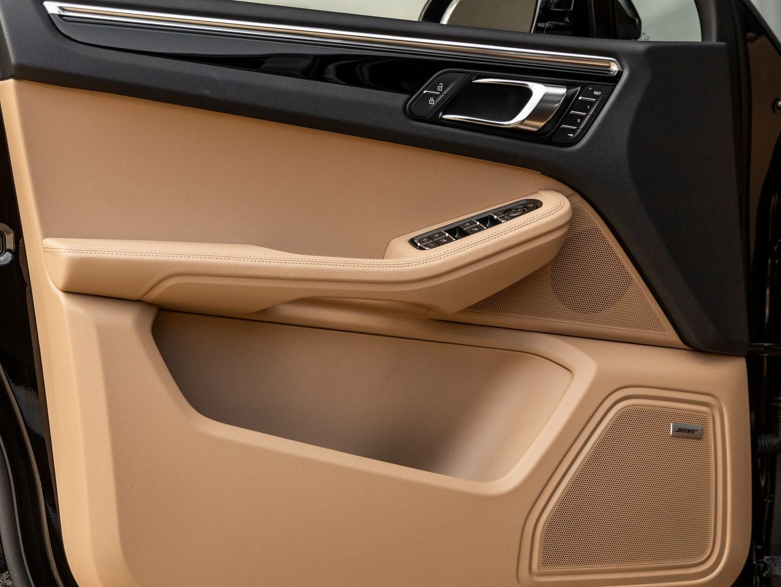 2026 Porsche Macan (95B), 20/20