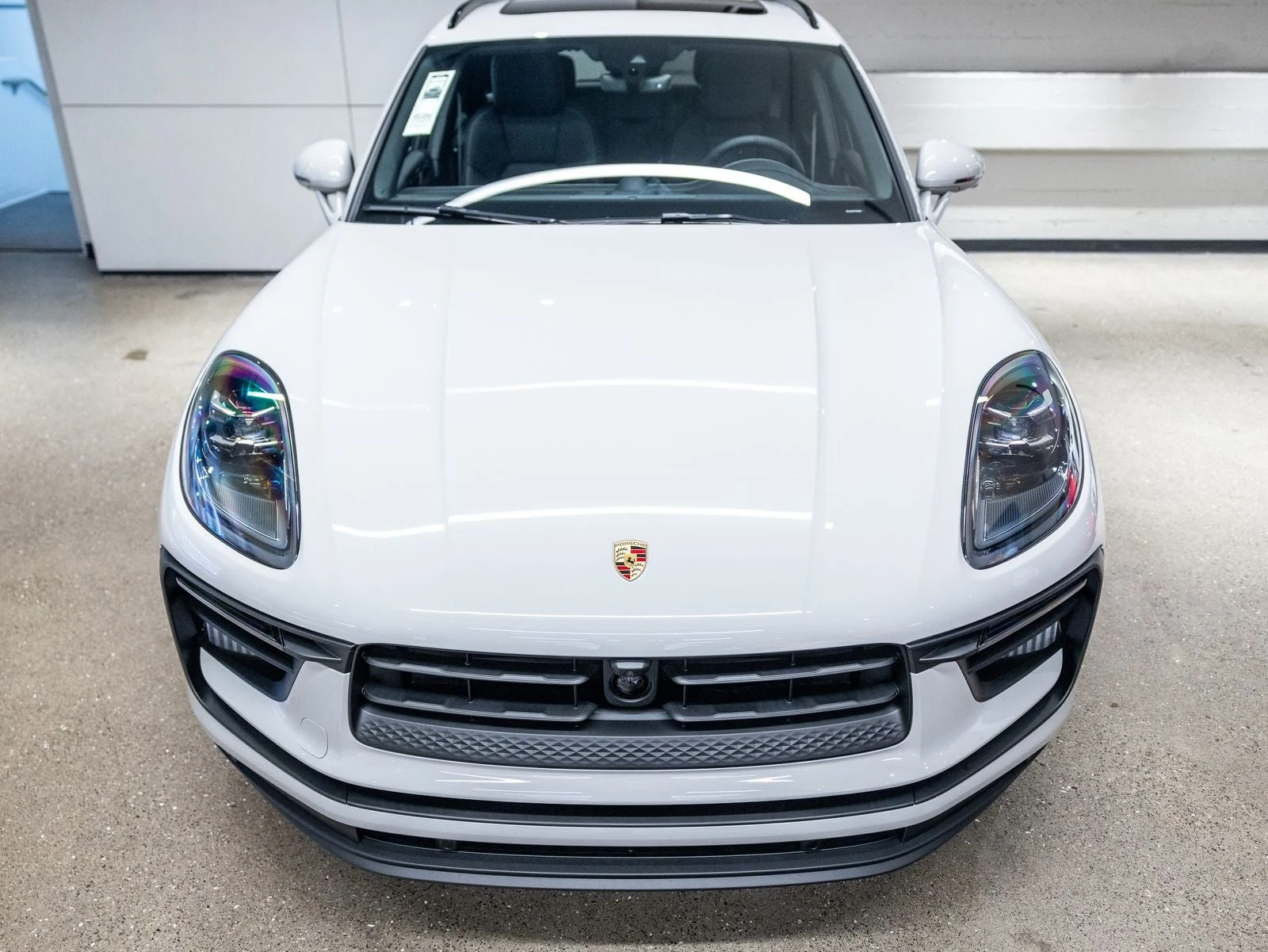 2026 Porsche Macan S (95B), 8/20