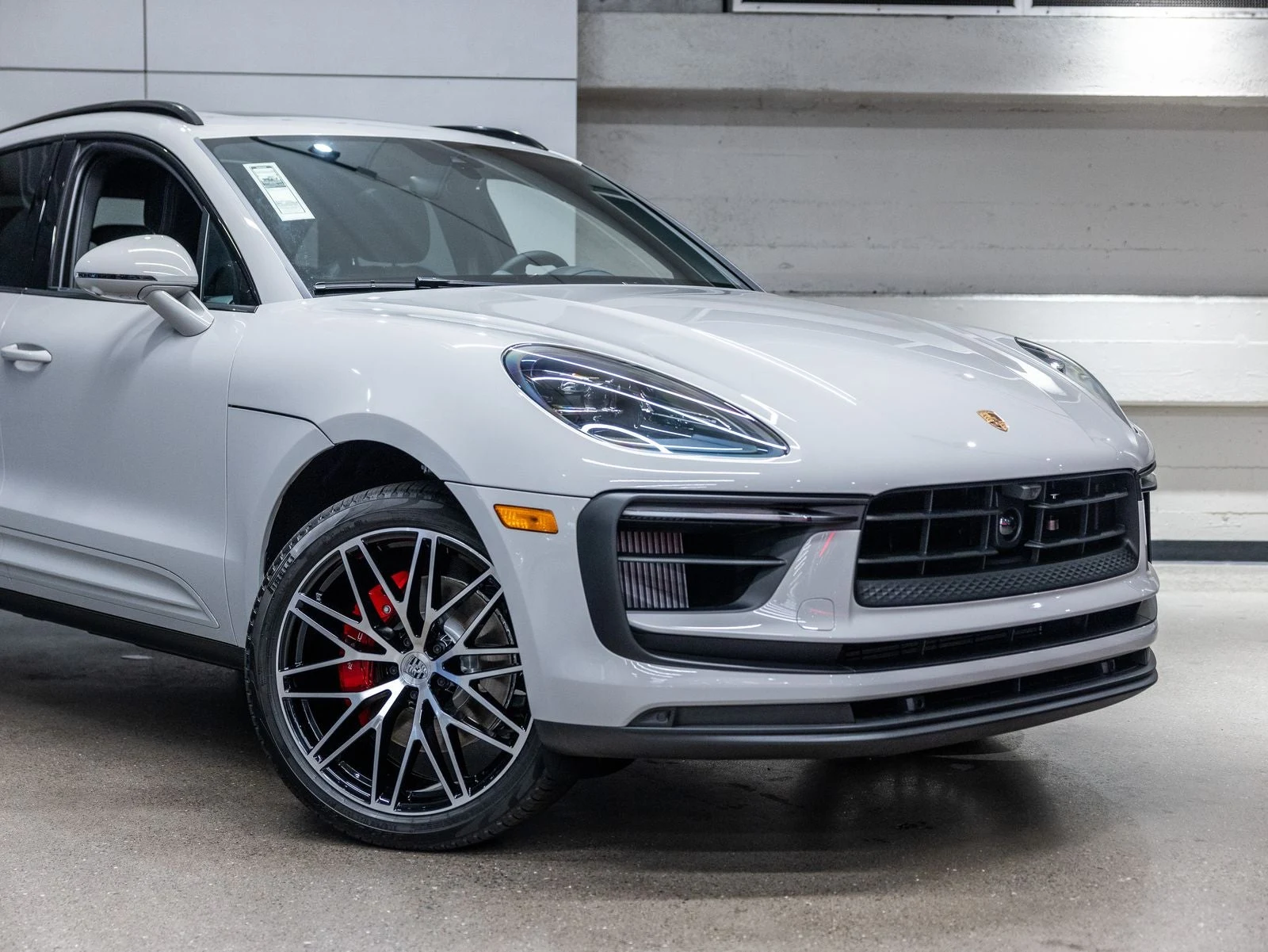 2026 Porsche Macan S (95B), 12/20