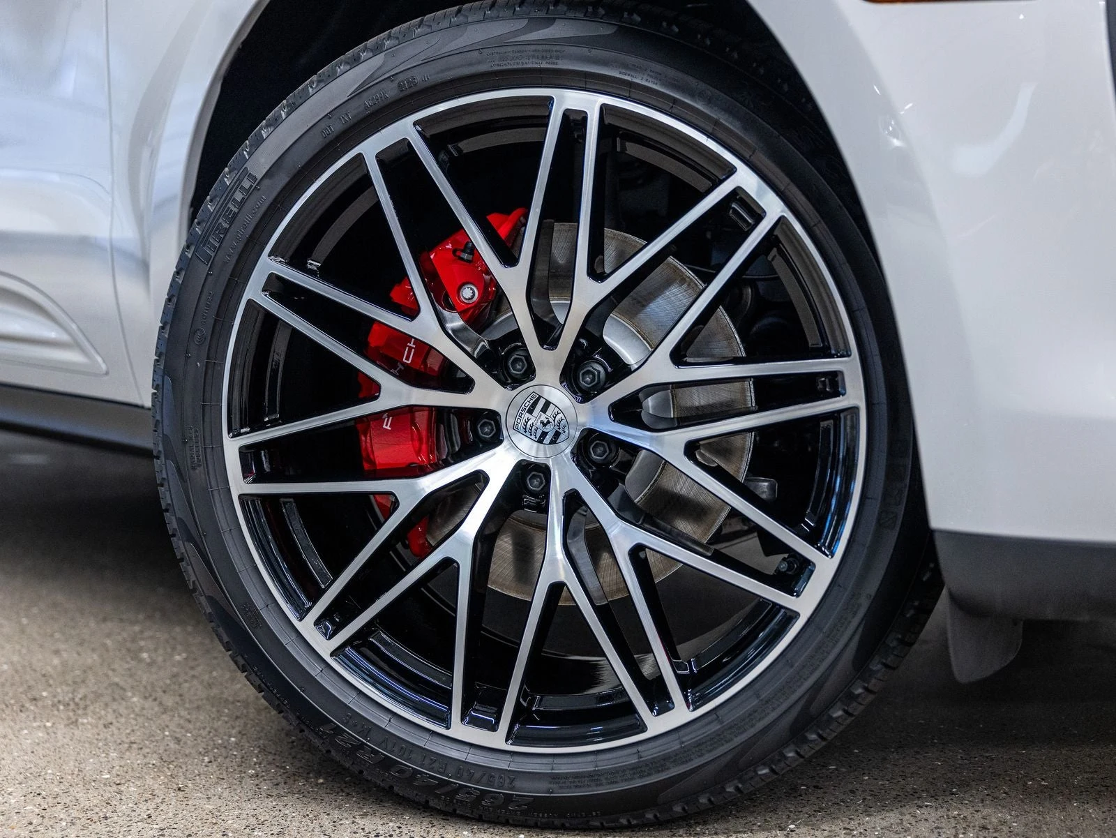 2026 Porsche Macan S (95B), 16/20
