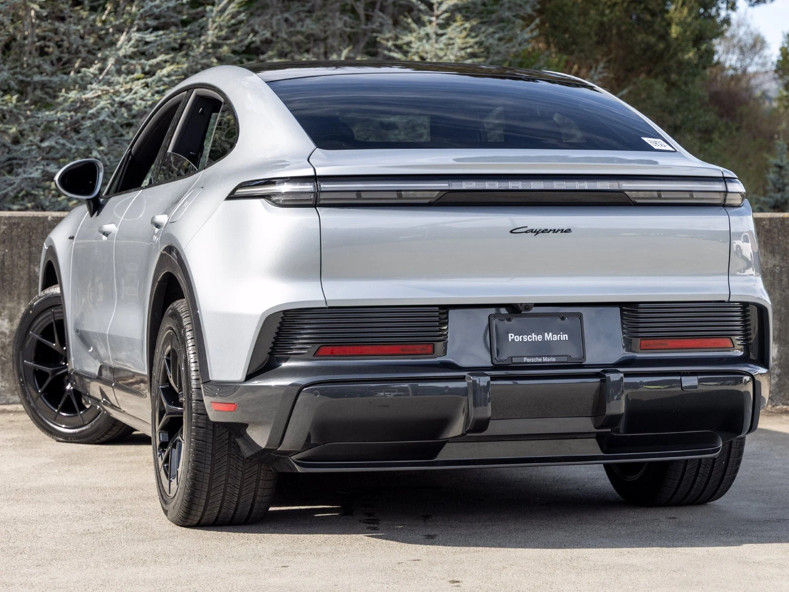 2026 Porsche Cayenne Coupé Electric (E4), 3/20