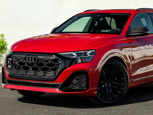 2026 Audi SQ8 Prestige (1st Generation), 2/20