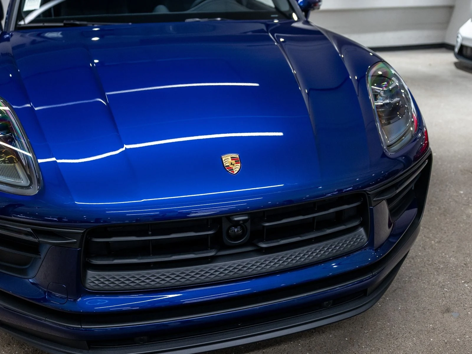 2026 Porsche Macan (95B), 13/20
