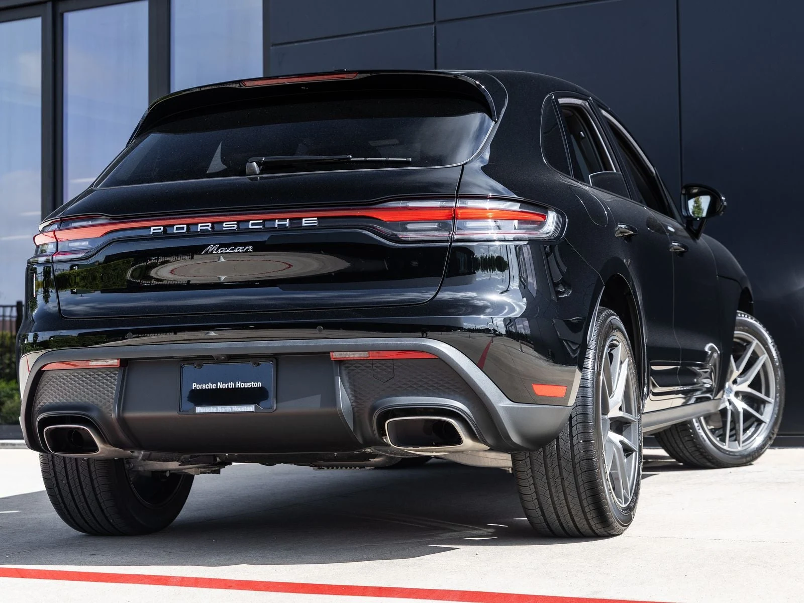 2026 Porsche Macan (95B), 11/20