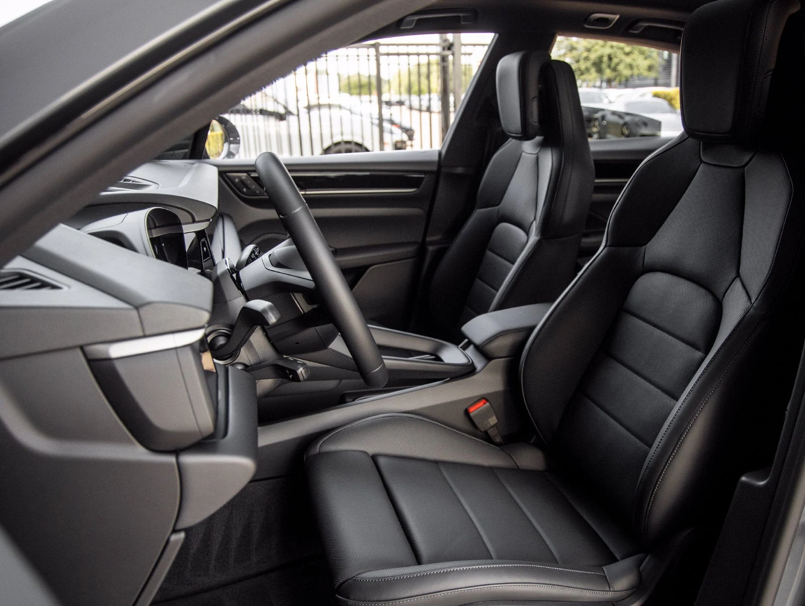 2026 Porsche Macan 4 Electric (XAB), 5/20