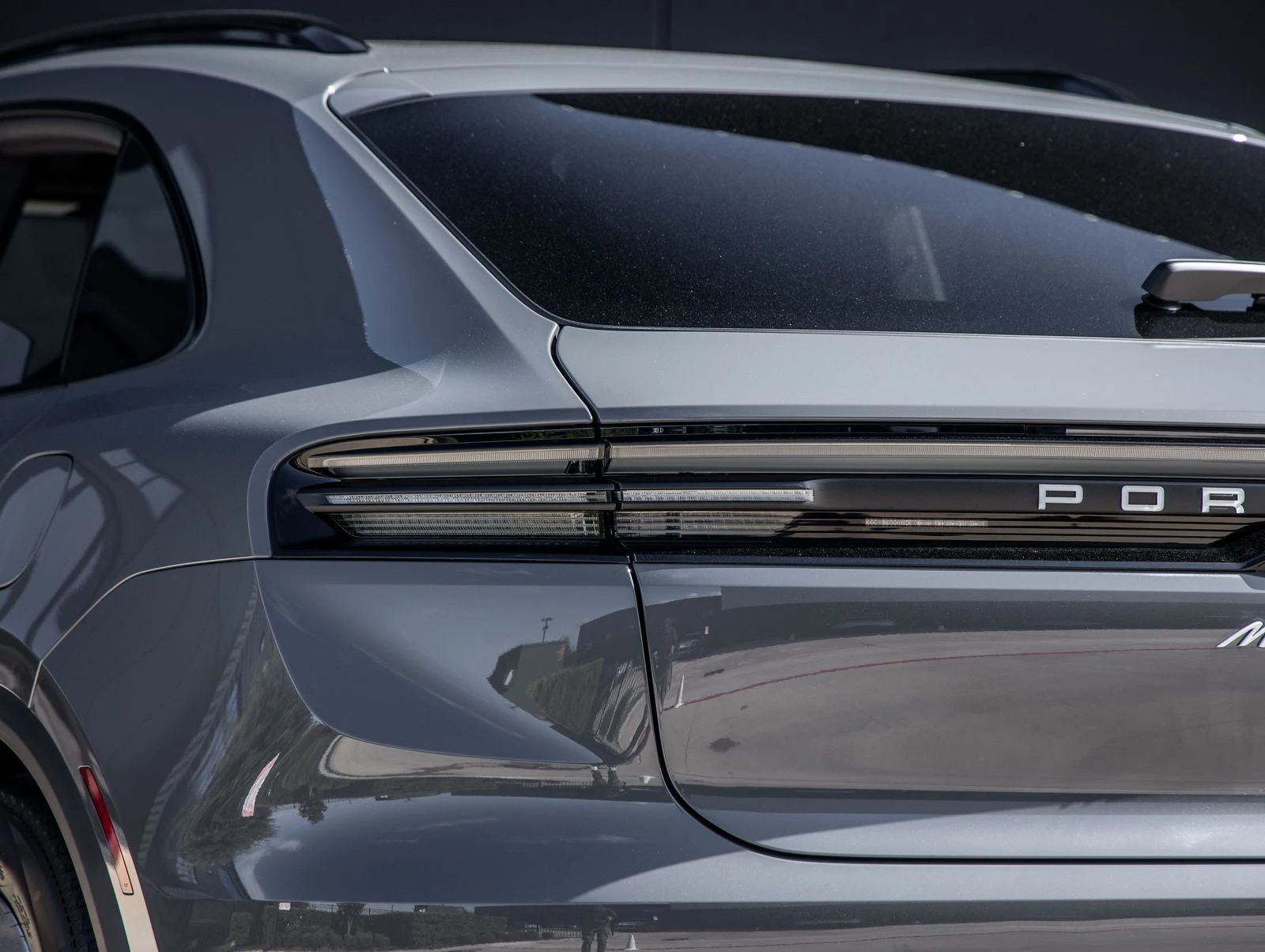 2026 Porsche Macan 4 Electric (XAB), 14/20