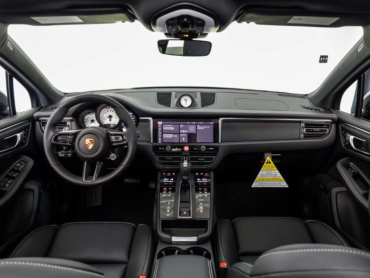 2026 Porsche Macan S (95B), 17/20