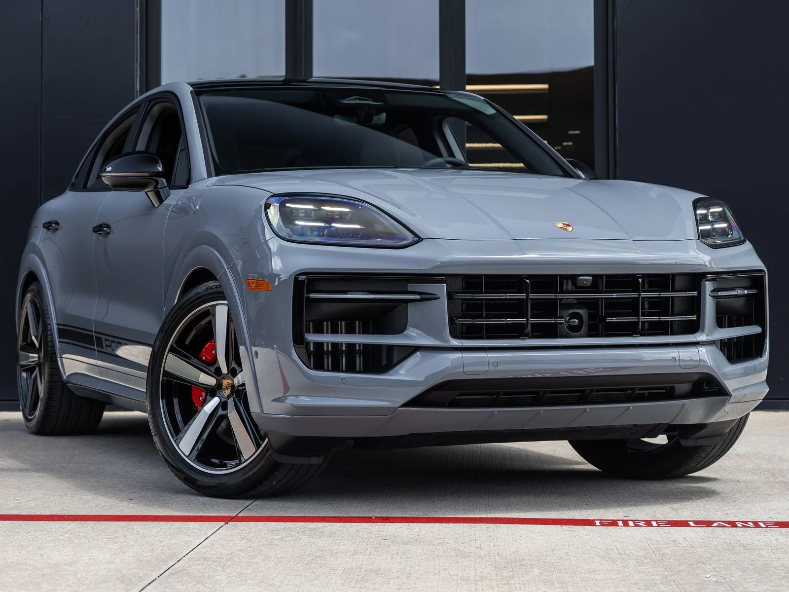 2026 Porsche Cayenne S Coupé (3rd Generation), 6/20