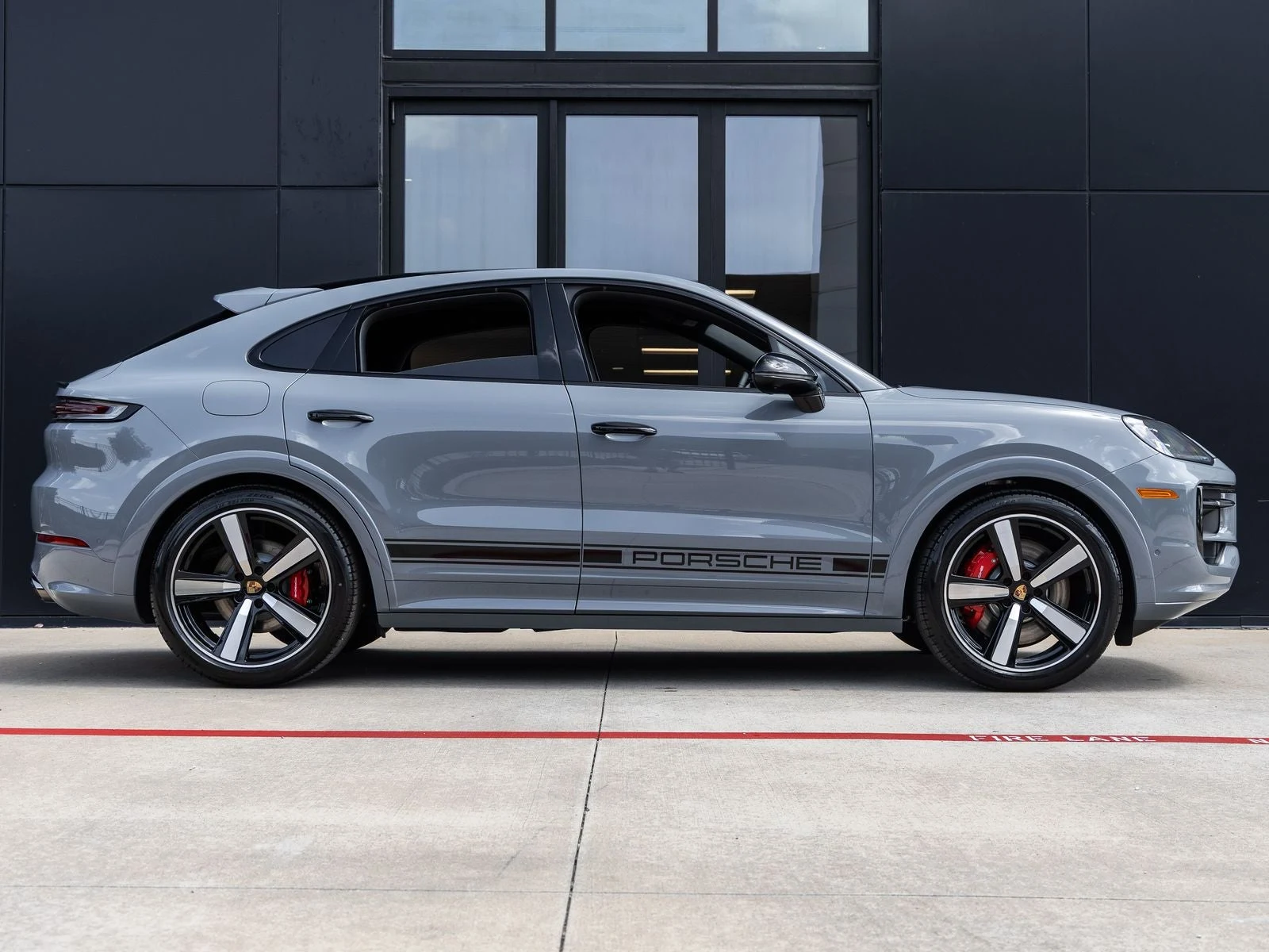 2026 Porsche Cayenne S Coupé (3rd Generation), 12/20