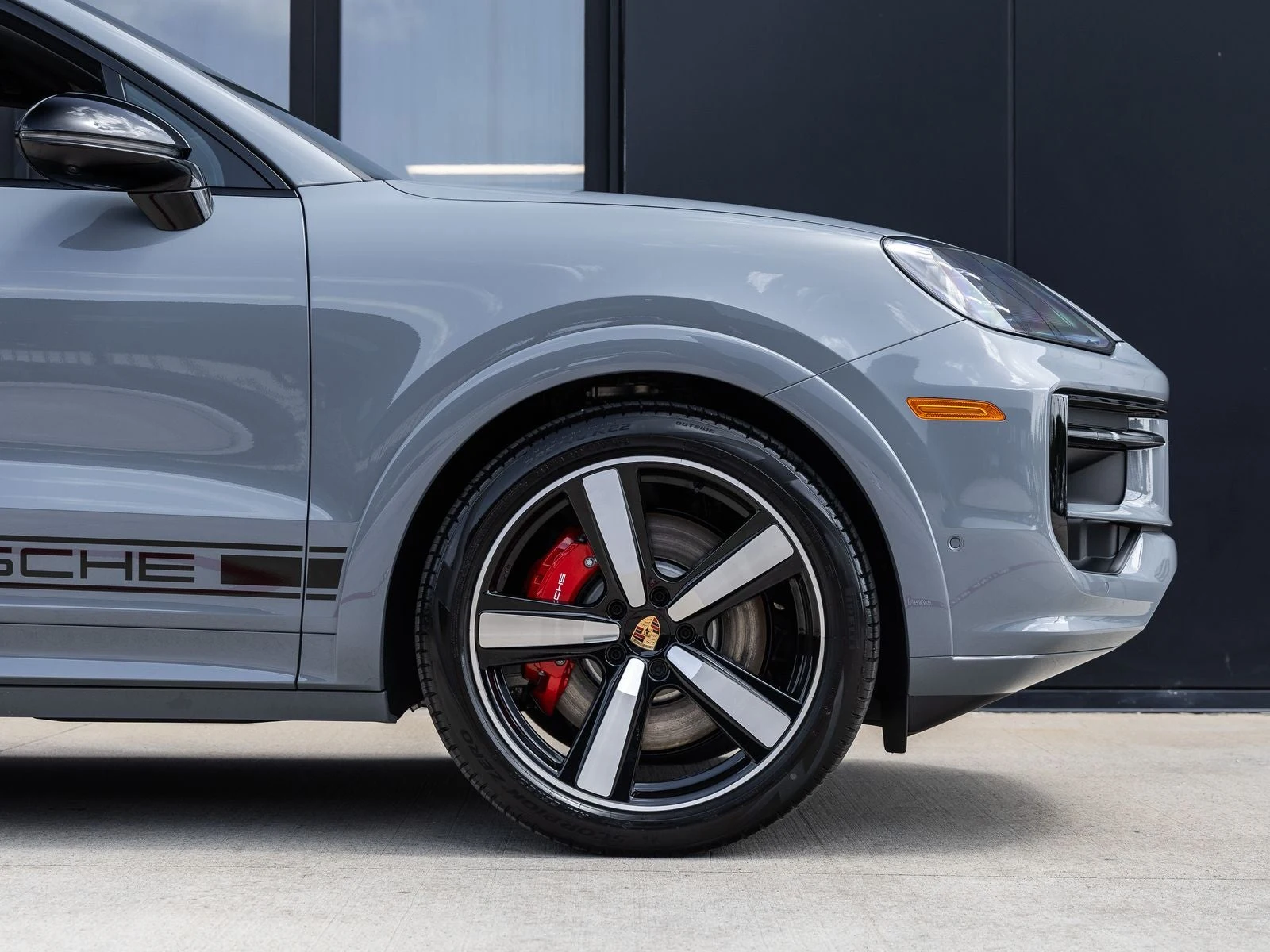 2026 Porsche Cayenne S Coupé (3rd Generation), 13/20