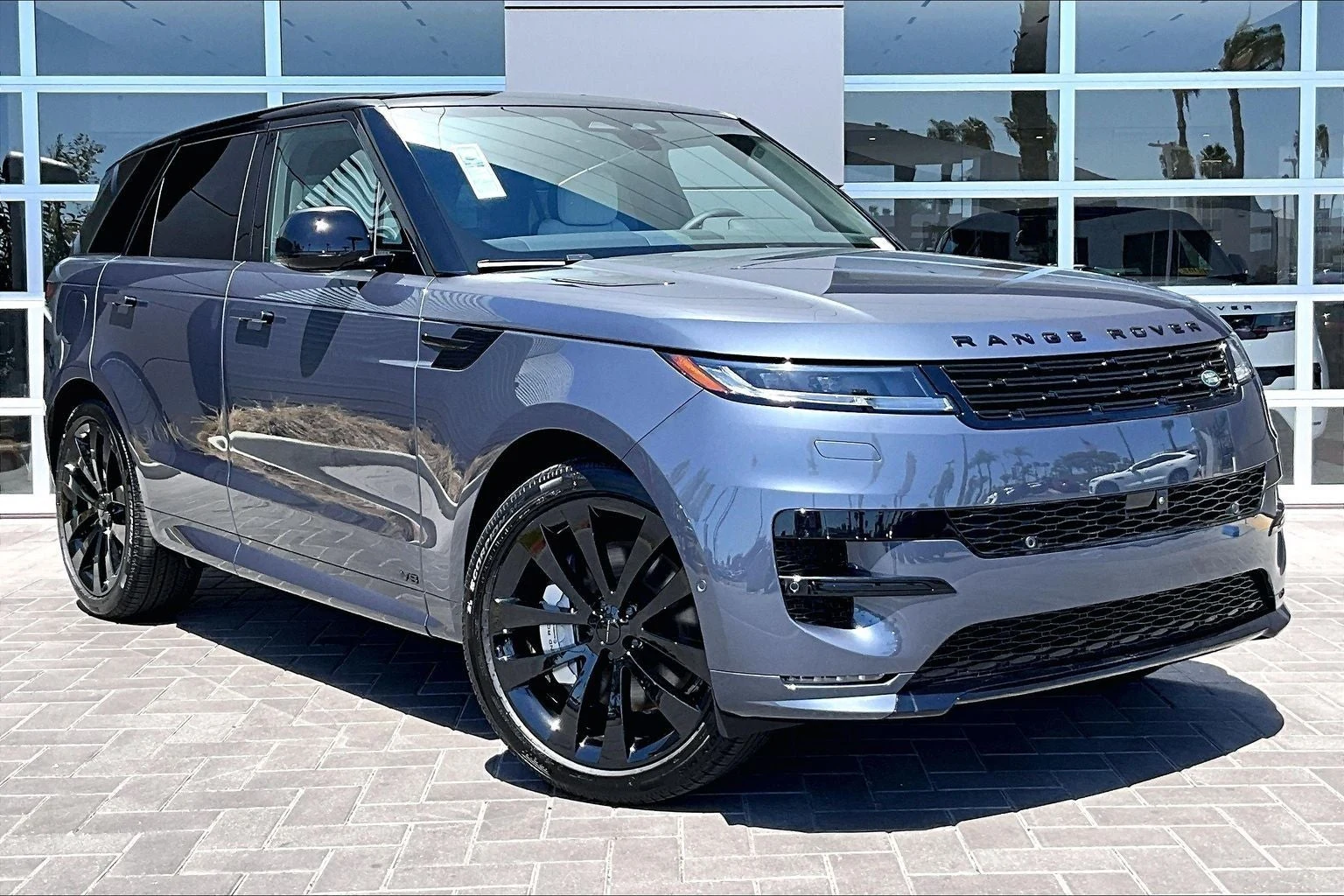 2026 Land Rover Range Rover Sport Dynamic SE (L461), 2/14