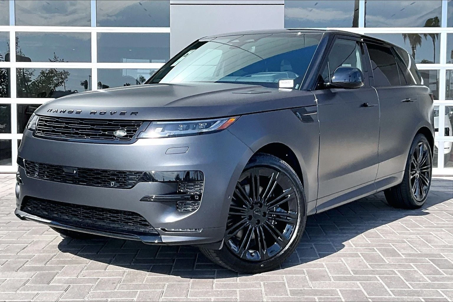 Land Rover Range Rover Sport Dynamic SE (L461) · Carpathian Gray Premium Metallic · Indigo Auto Group