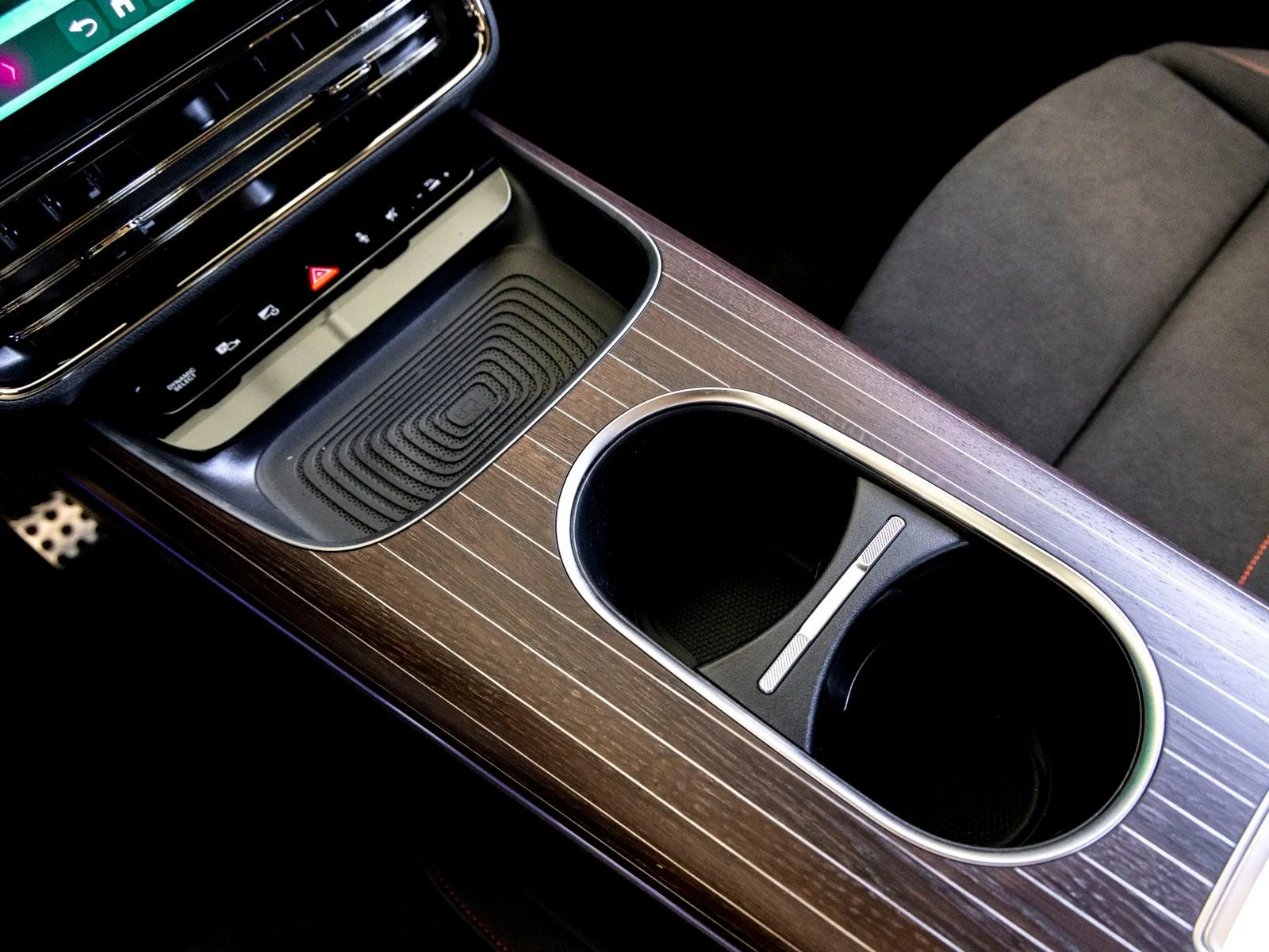 2027 Mercedes-Benz CLA 250+ Electric (C178), 17/20
