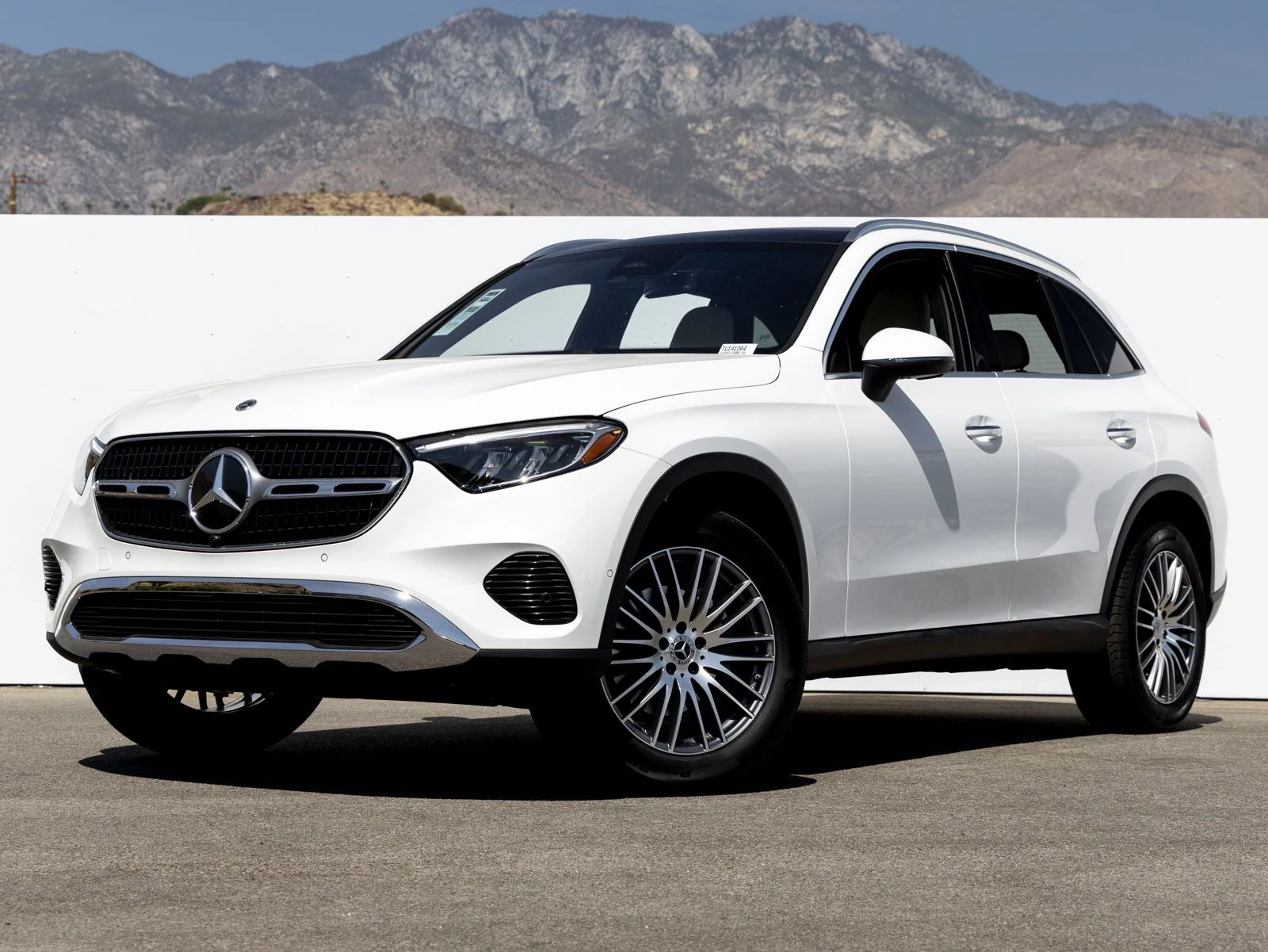 Mercedes-Benz GLC 300 4MATIC (X254) · Polar White · Indigo Auto Group