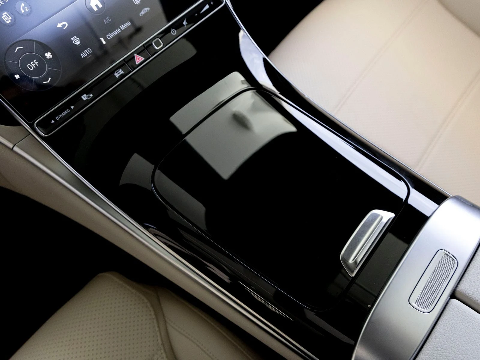 2026 Mercedes-Benz GLC 300 4MATIC (X254), 17/20
