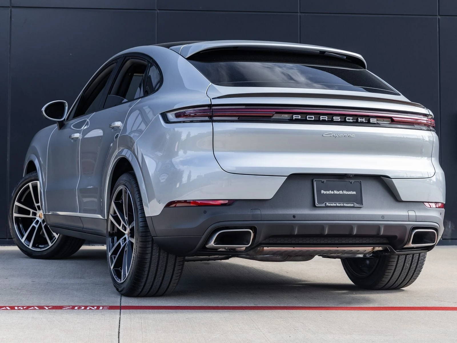 2026 Porsche Cayenne Coupé (3rd Generation), 3/20
