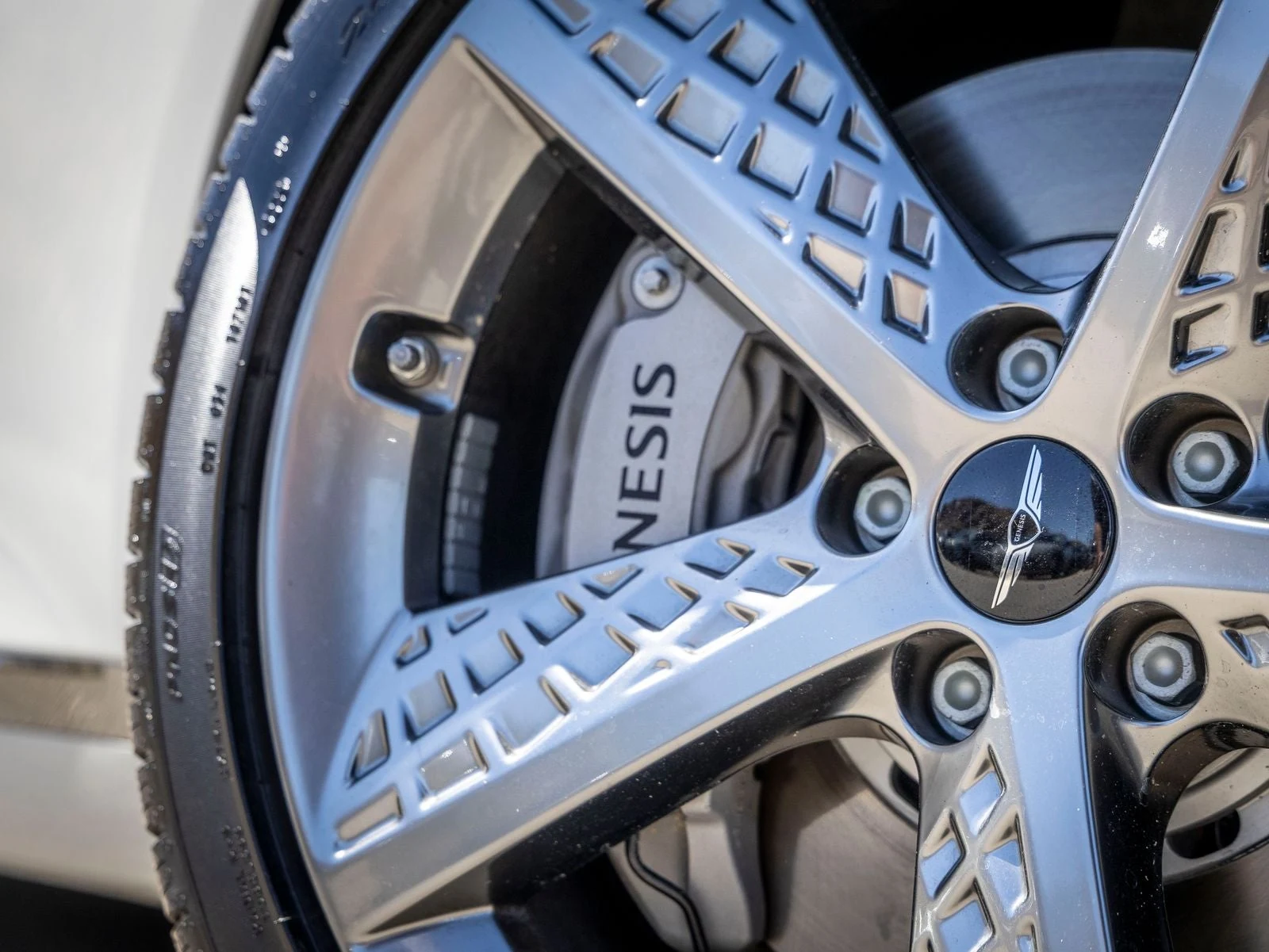 2027 Genesis G80 2.5T Sport Prestige (2024 Update), 9/20
