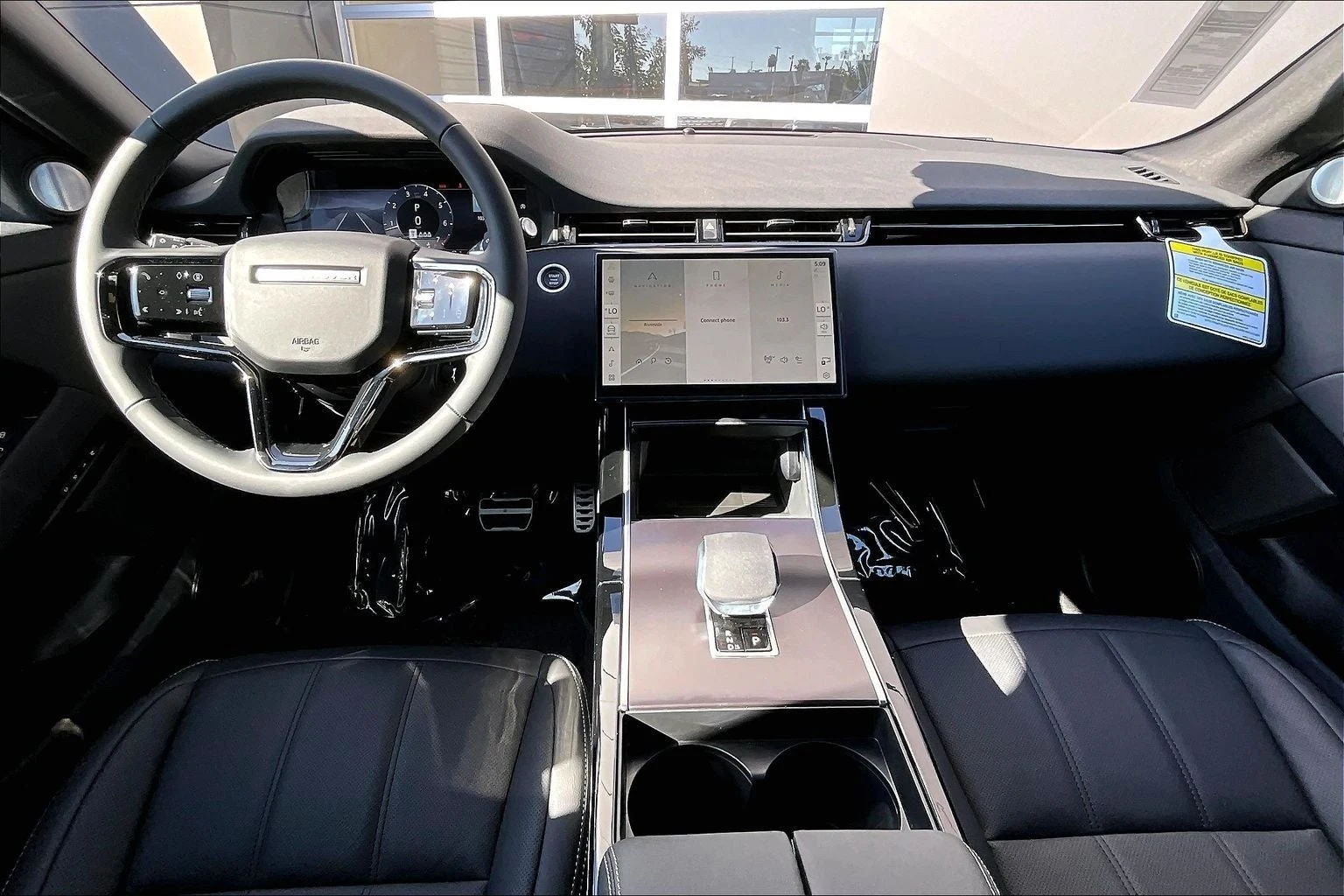 2026 Land Rover Range Rover Evoque Hoxton Edition (L551), 5/14