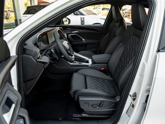 2026 Audi SQ5 Sportback Premium Plus quattro (GU), 17/20