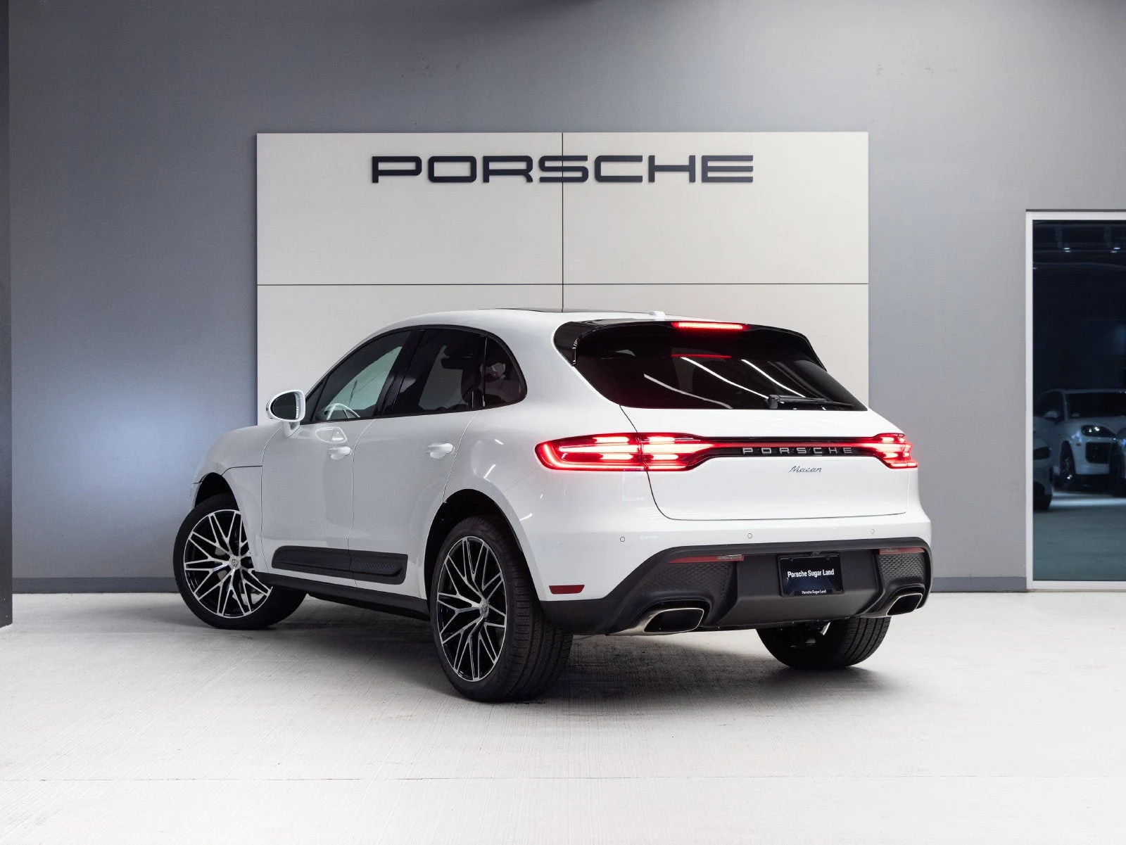 2026 Porsche Macan (95B), 3/20