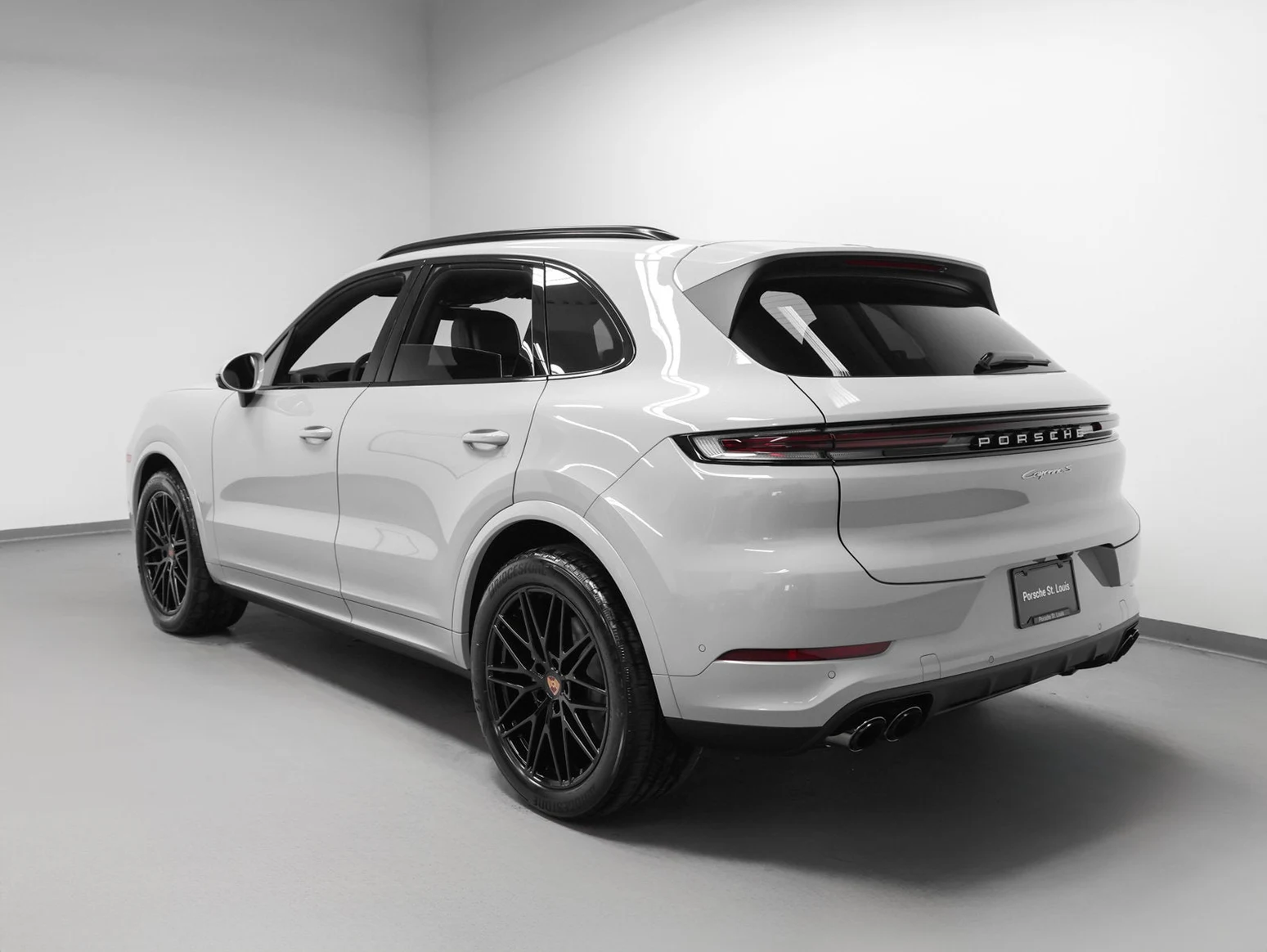 2026 Porsche Cayenne S (3rd Generation), 3/20
