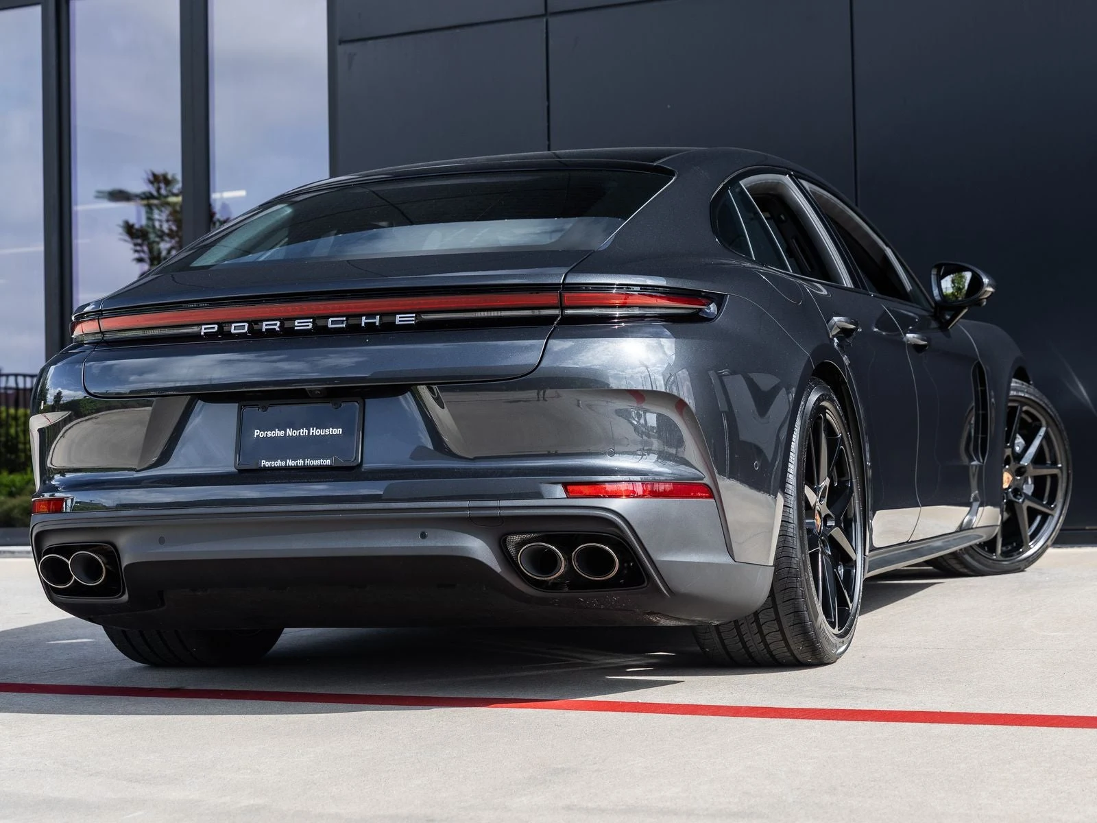 2026 Porsche Panamera 4 (976), 11/20