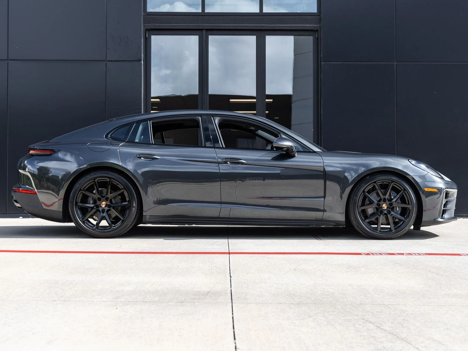 2026 Porsche Panamera 4 (976), 12/20
