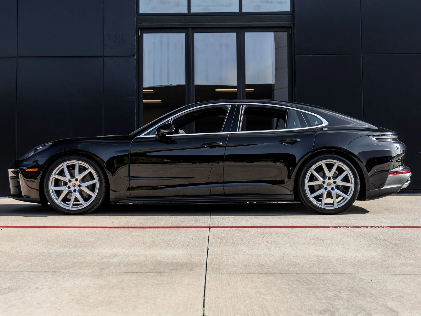 2026 Porsche Panamera 4 (976), 2/20