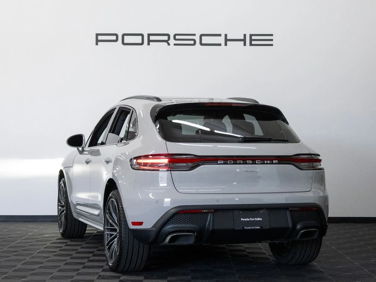 2026 Porsche Macan (95B), 3/20