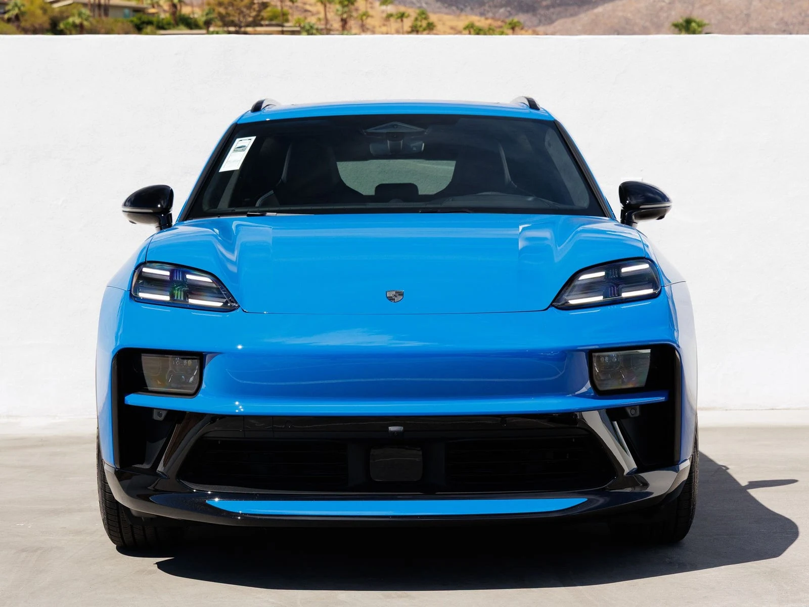 2026 Porsche Macan Turbo Electric (XAB), 10/20