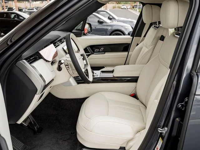 2026 Land Rover Range Rover SE LWB (L460), 15/20