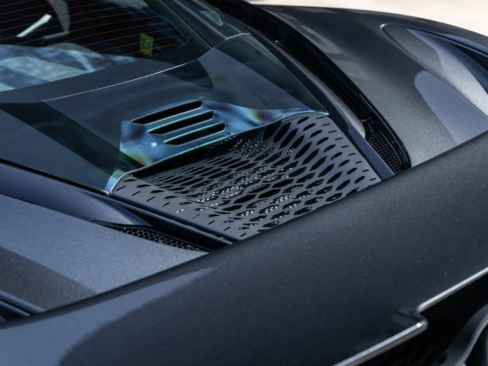 2027 McLaren 750S Coupé, 15/20