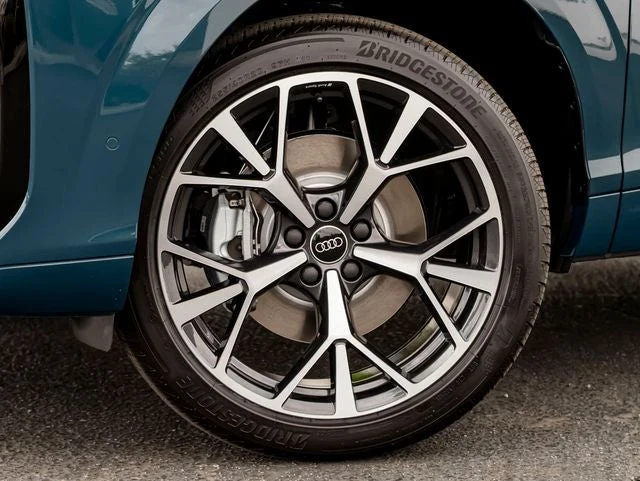 2026 Audi Q3 S line quattro (FJ), 13/20