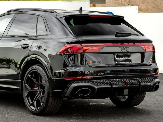 2026 Audi RS Q8 performance (4M), 10/20