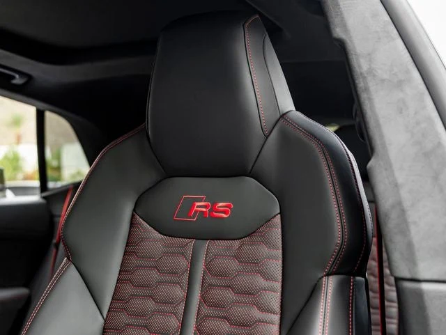 2026 Audi RS Q8 performance (4M), 16/20