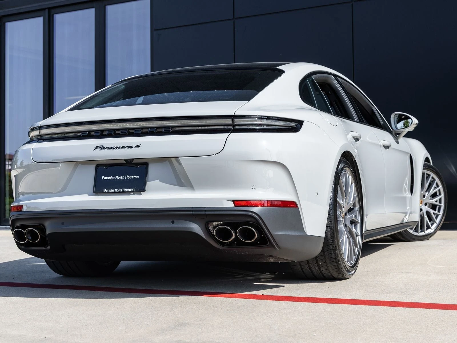 2026 Porsche Panamera 4 (976), 11/20