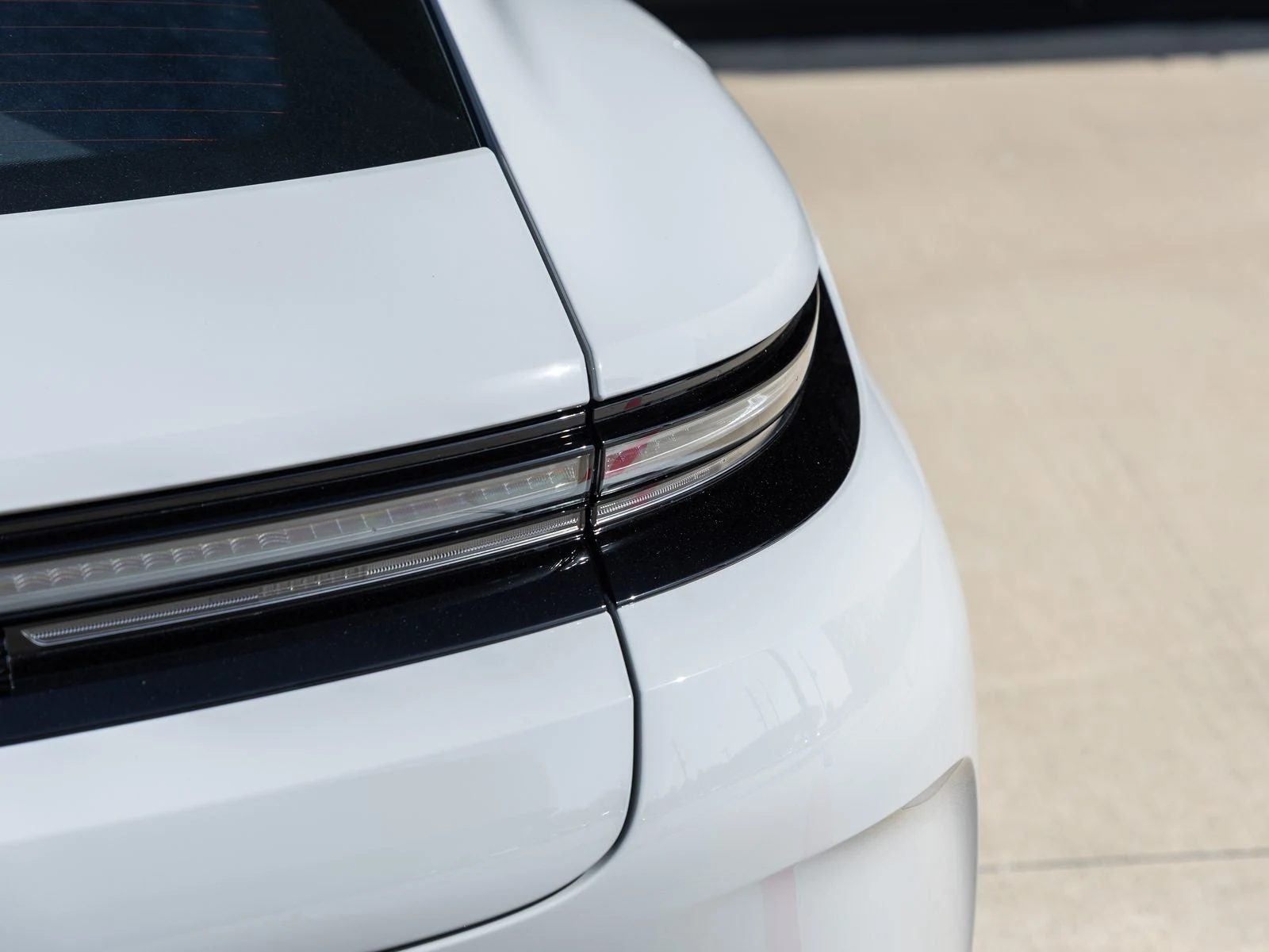 2026 Porsche Panamera 4 (976), 14/20