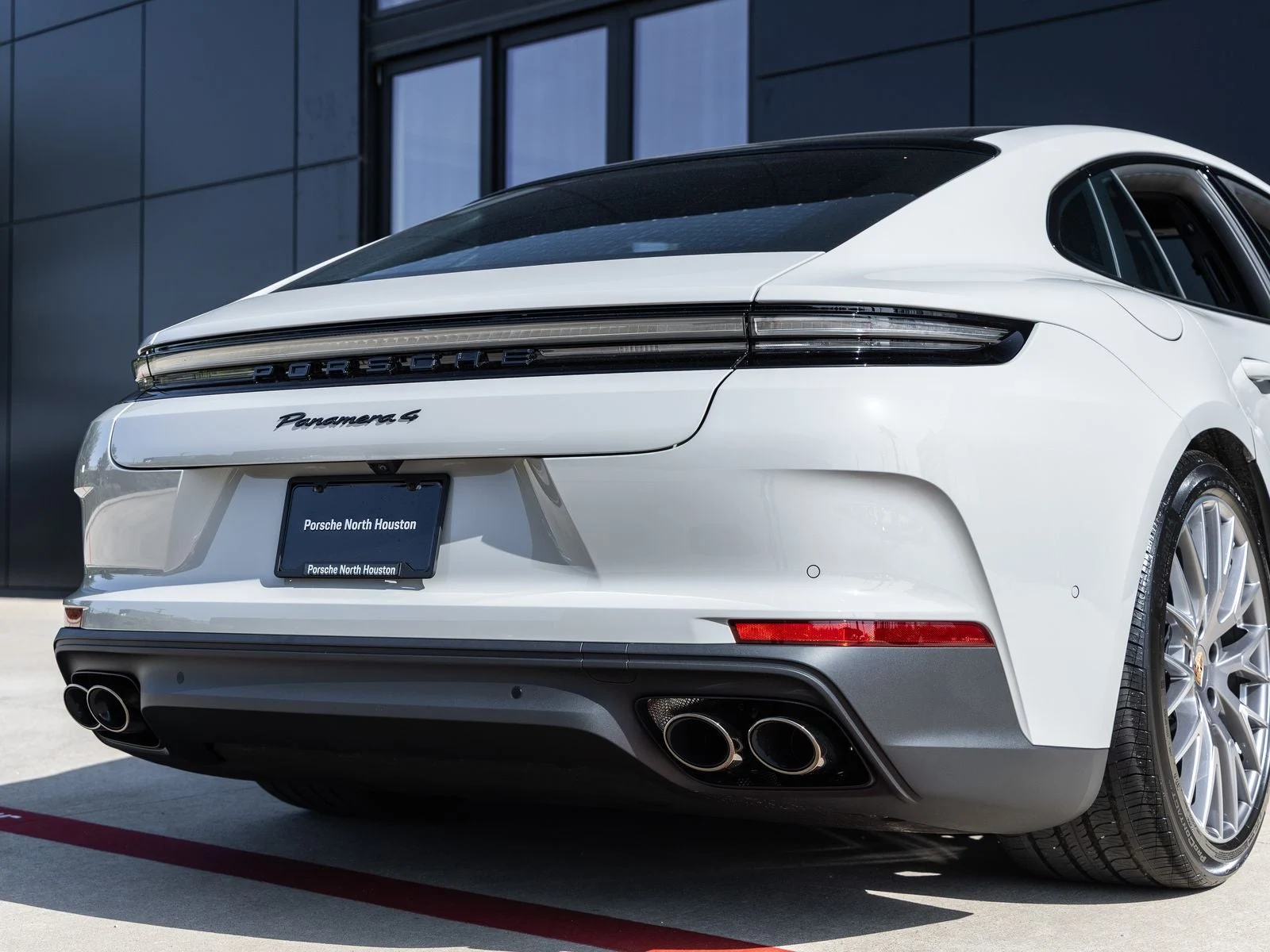 2026 Porsche Panamera 4 (976), 16/20