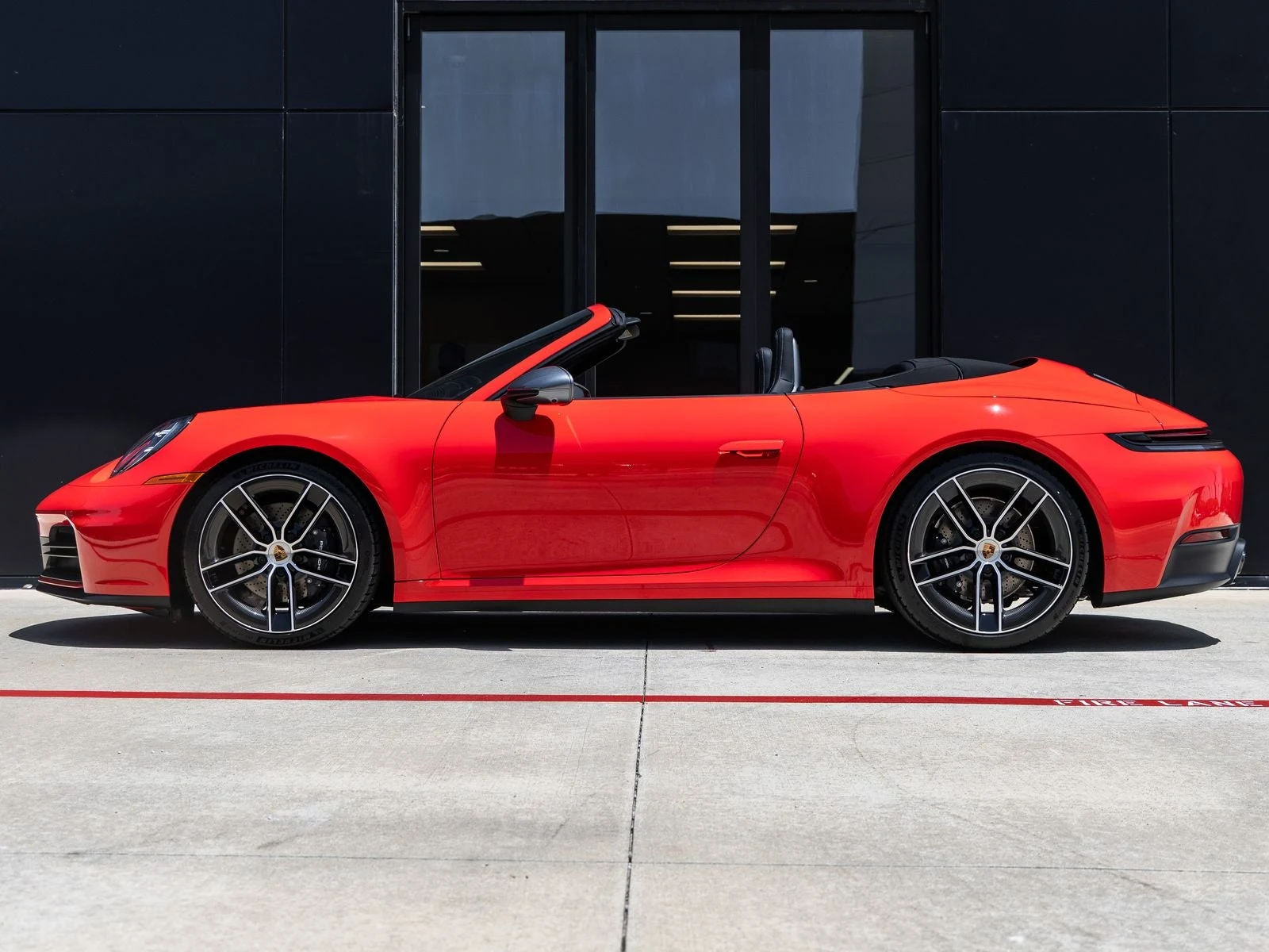 2026 Porsche 911 Carrera T Cabriolet (992.2), 2/20