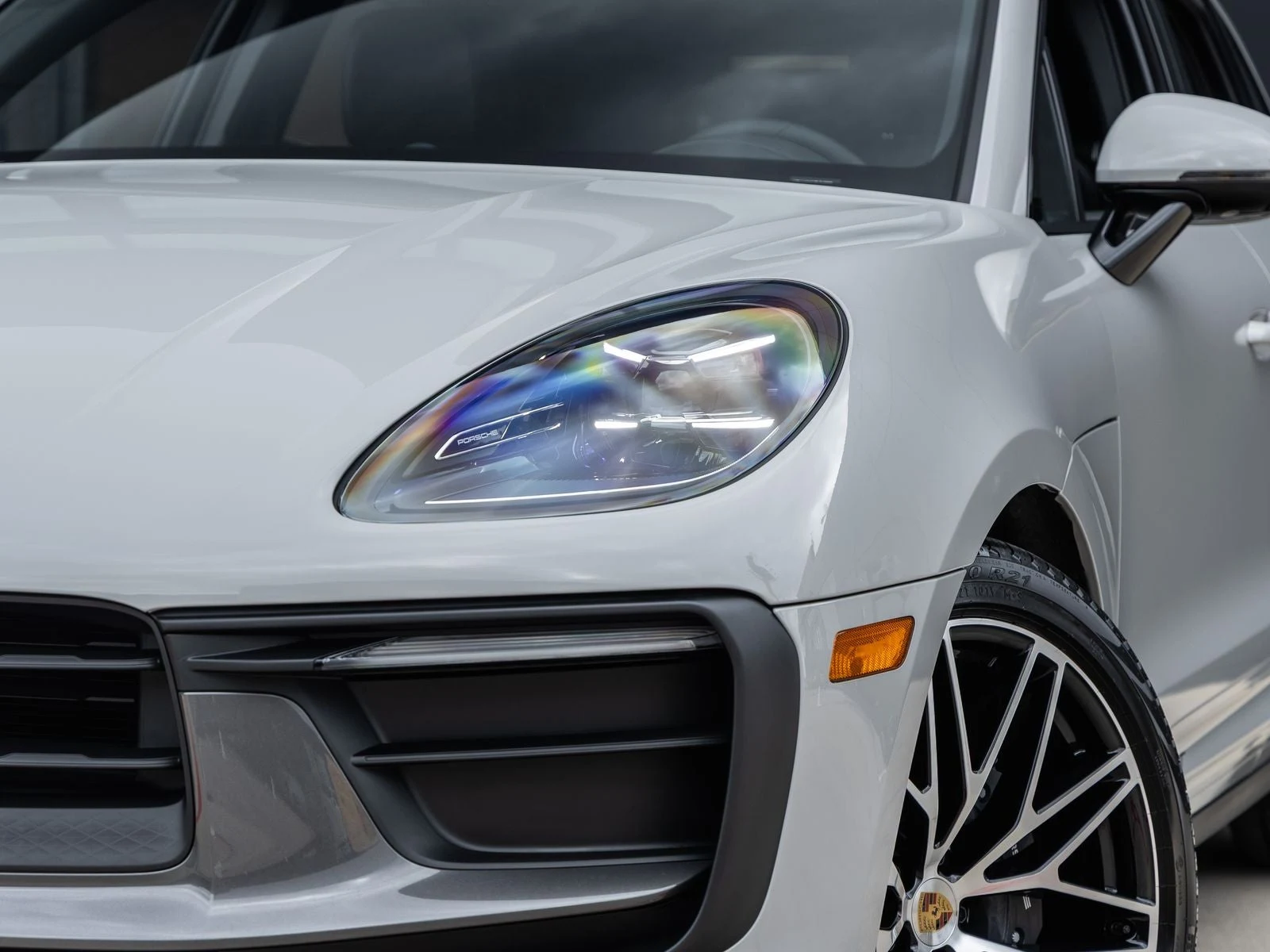 2026 Porsche Macan T (95B), 17/20