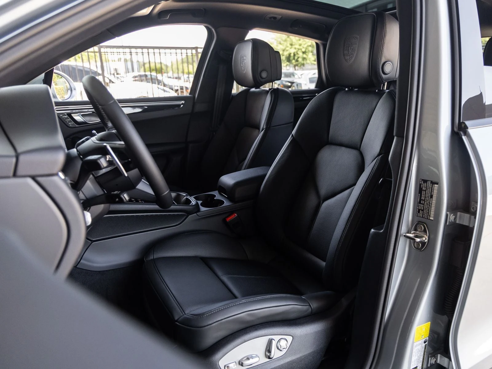 2026 Porsche Macan (95B), 5/20