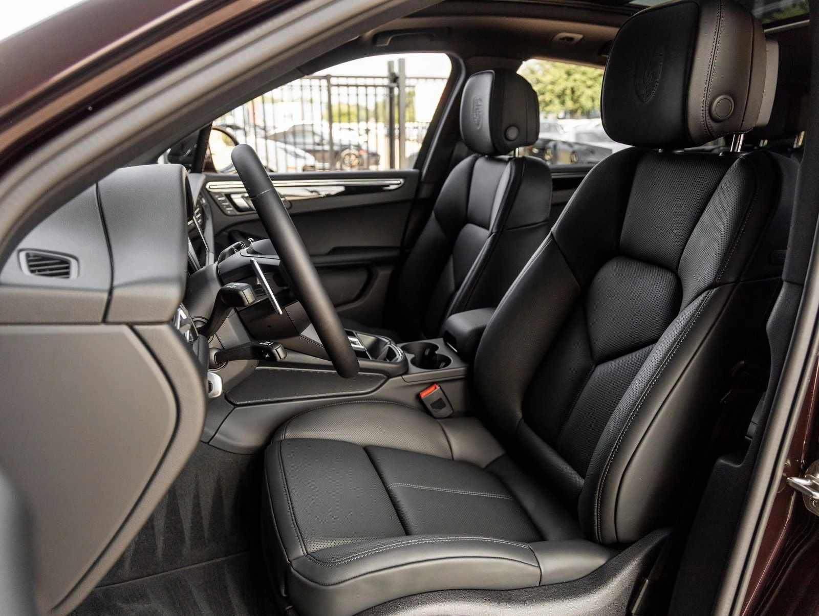 2026 Porsche Macan (95B), 5/20