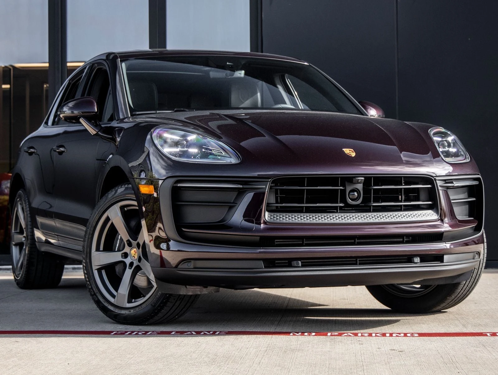 2026 Porsche Macan (95B), 6/20